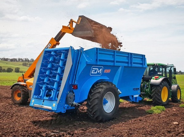 Современный разбрасыватель удобрений Buffalo RX: европейское качество, универсальность и надежность - для эффективных сельхозпроизводителей