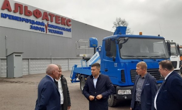 Enterprise to assemble municipal vehicles based on MAZ chassis opened in Ukrainian Kremenchug