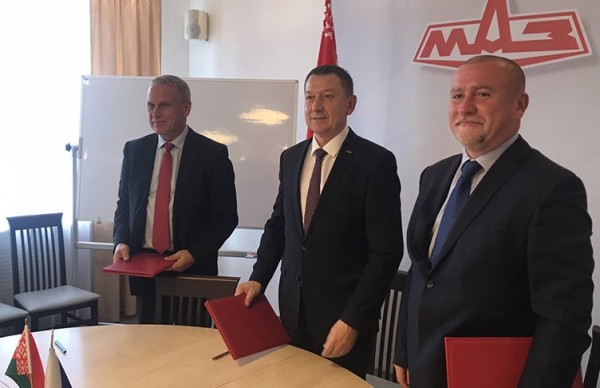 MAZ and Czech Tatra discuss the joint development of an all-wheel drive chassis