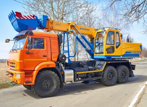 Белорусский экскаватор EW-25-M1: незаменимый помощник для организаций различного профиля