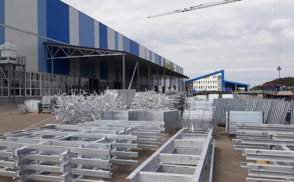 The Belarusian plant "Konus" produces hot-dip galvanizing of unique structures weighing up to 6 tons